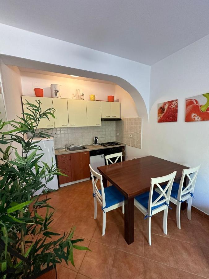 Apartments With A Parking Space マリ・ロシニュ エクステリア 写真